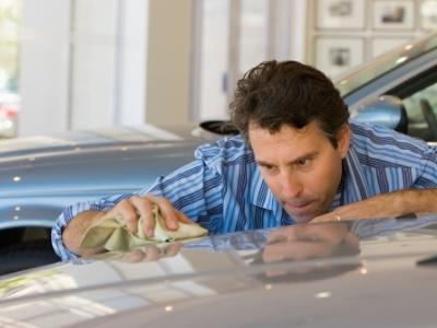 Waxing vs polishing car hood